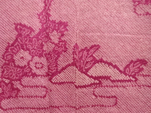  アンティーク　本総絞り　流水に草花模様絵羽織